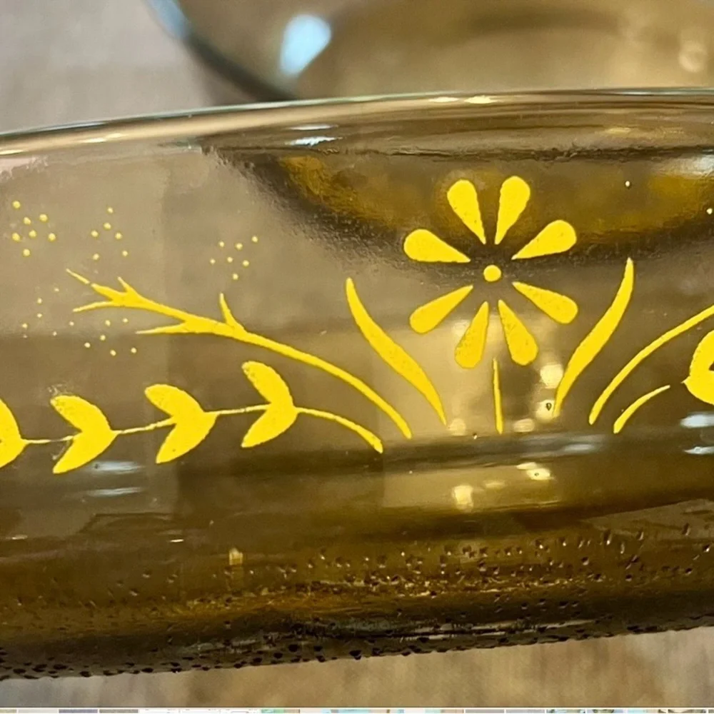 Vintage Set 3 Glass bake Jeanette Amber  Yellow Daisy Ovenware